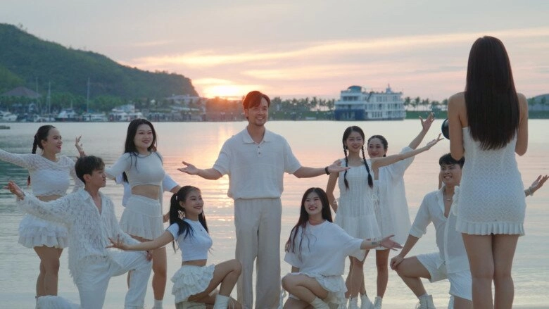 Diễn viên vtv quê bắc giang người có con từ thời sinh viên người không chịu khoe vợ xinh như hoa hậu - 13