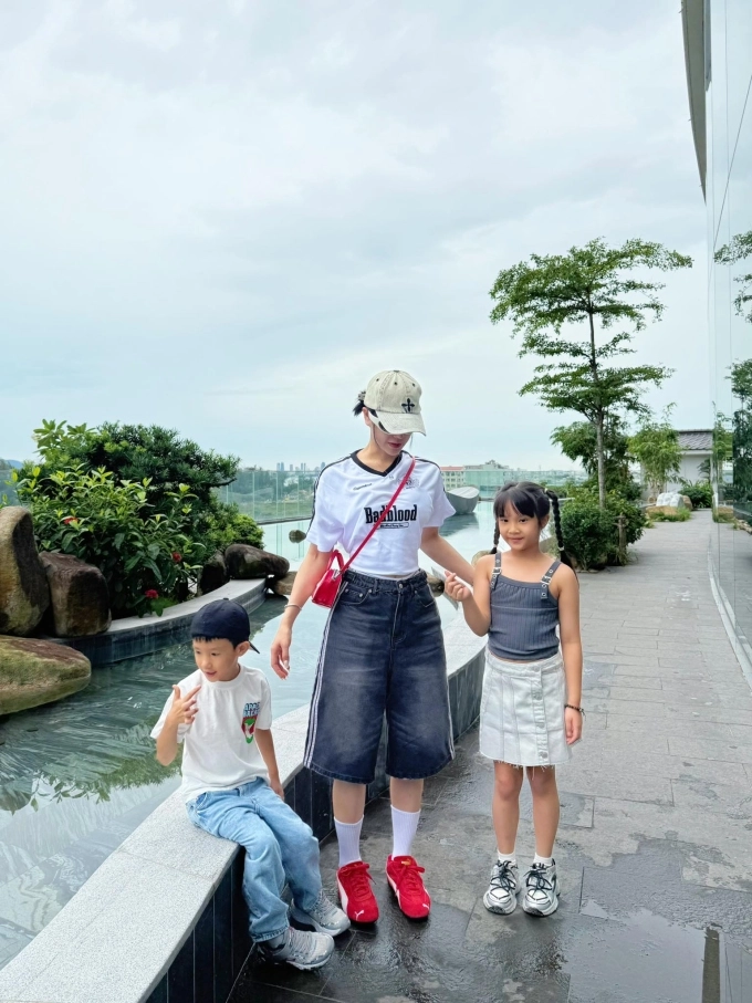 Diệp lâm anh cùng bạn trai du lịch đà nẵng - hội an ngày bão - 1