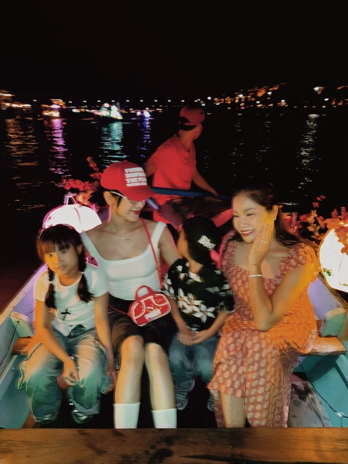 Diệp lâm anh cùng bạn trai du lịch đà nẵng - hội an ngày bão - 7