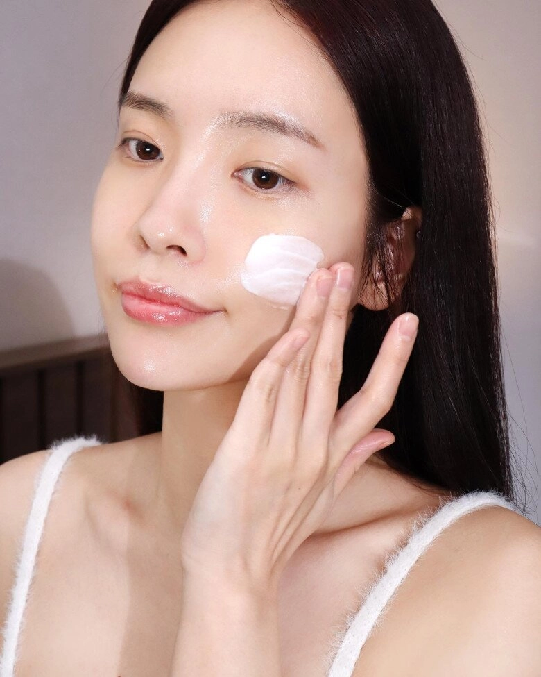 Điều gì xảy ra khi dùng kem dưỡng ban đêm cho ngày và ngày cho đêm chị em muốn tiết kiệm tiền phải đọc - 3