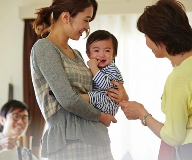 Định mắng con trai vì lén mua nhà cho bố mẹ vợ tôi cúi mặt xấu hổ khi nghe con nói - 1