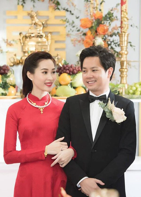 Đọ nhan sắc 3 nàng hậu việt lấy chồng đại gia ai cũng có một ưu điểm nổi bật ít ai sánh bằng - 2