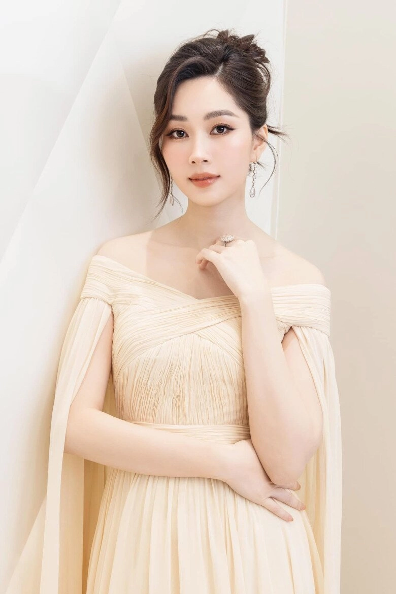 Đọ nhan sắc 3 nàng hậu việt lấy chồng đại gia ai cũng có một ưu điểm nổi bật ít ai sánh bằng - 3
