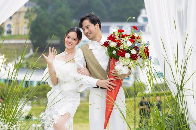 Đoàn minh tài cầu hôn bác sĩ kém 16 tuổi - 3