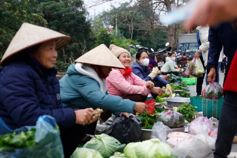 Độc lạ phiên chợ chỉ họp mùng 2 tết ở hải dương người bán không được nói thách người mua không được mặc cả - 3