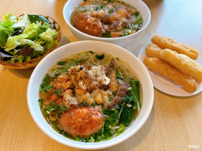 Du lịch hạ long 1 ngày ăn đặc sản gì chơi ở đâu - 3