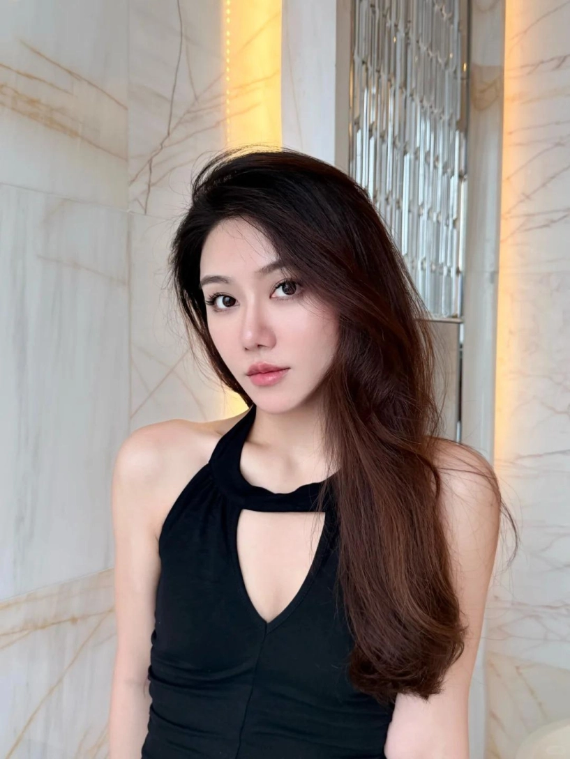 Đừng để bản thân trông già nua với đôi môi thâm sạm áp dụng cách này để có bờ môi hồng căng bóng - 1