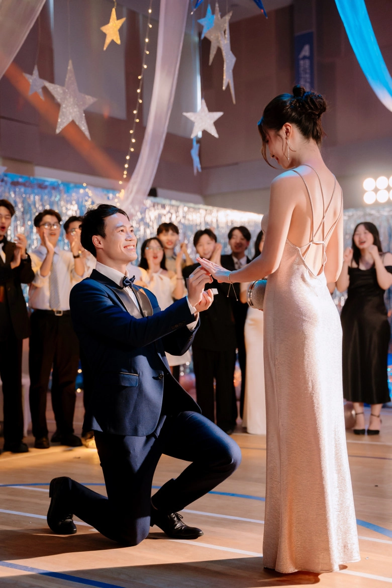 Được đẩy thuyền nhiệt tình nhưng không thành giờ thùy tiên quang linh vướng vòng lao lý hòa minzy văn toàn vẫn là bạn - 5