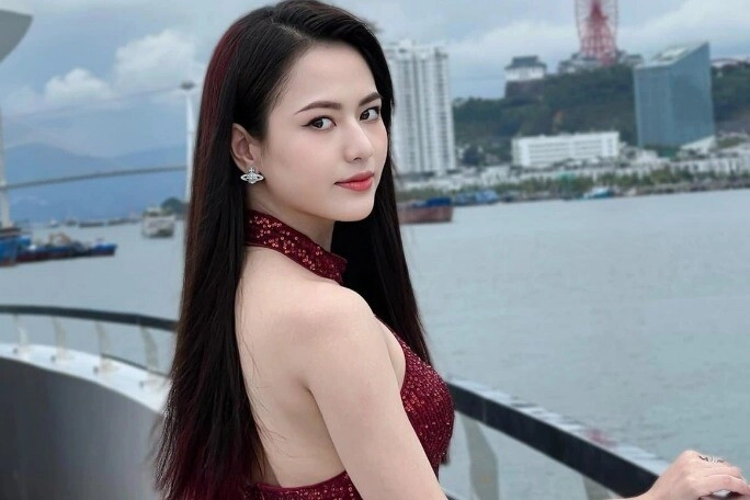 em họ vân hugo từng ở biệt thự 24 tỷ đồng mỗi tháng đi 1 nước nhưng tết luôn muốn ở việt nam - 4