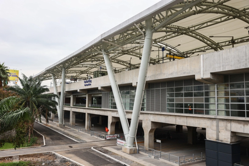 Ga trên cao lớn nhất metro số 1 trước ngày đón khách - 3