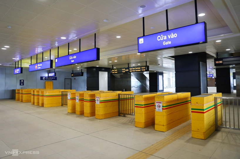 Ga trên cao lớn nhất metro số 1 trước ngày đón khách - 8