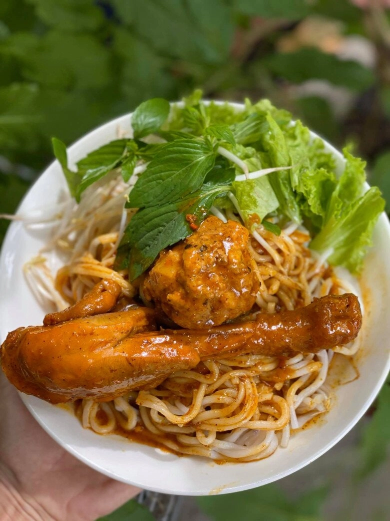 Ghé cà mau xì xụp món ăn nóng hổi cay xè 5 địa chỉ ngon nức tiếng du khách nào cũng đến thử bằng được - 2