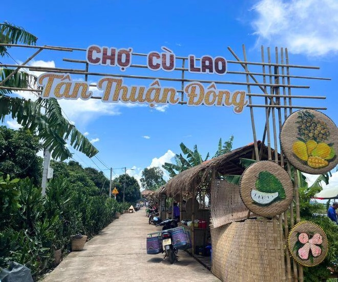 Ghé khu chợ quê giữa lòng đồng tháp mới mở 2 năm nhưng hút hơn 100 ngàn lượt khách đến tham quan - 1