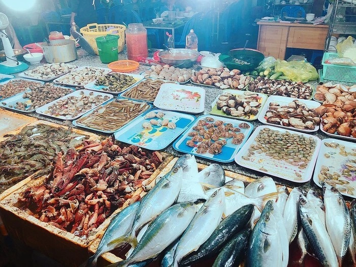 Ghé khu chợ sầm uất bậc nhất nha trang nườm nượp khách mỗi ngày vì cái gì cũng có - 4