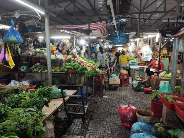 Ghé quận 5 đi khu chợ truyền thống của người hoa tồn tại từ thế kỷ 20 đến nay vẫn sầm uất nhờ khu ẩm thực xịn xò - 2