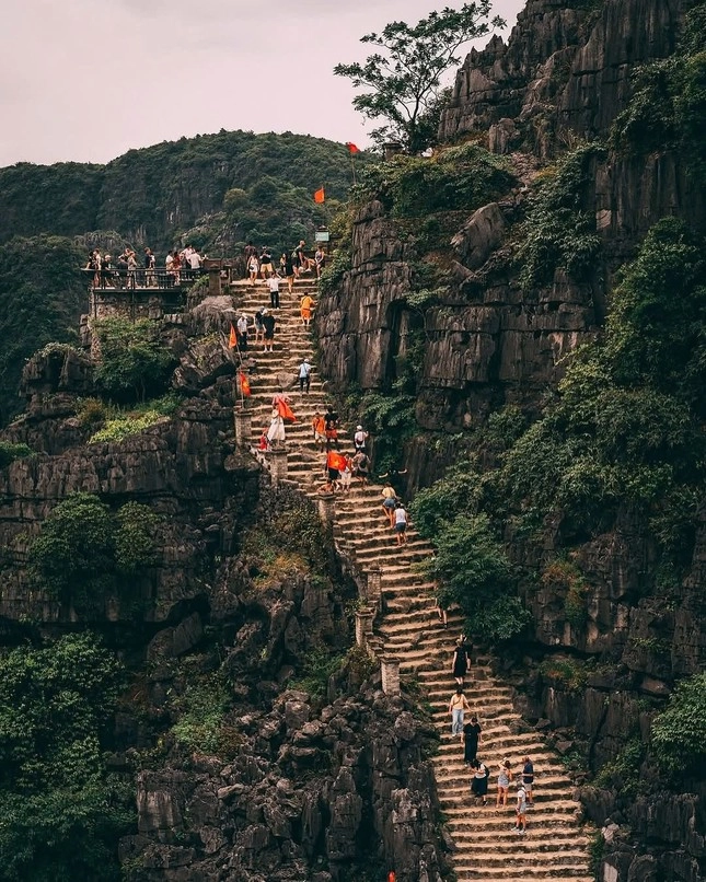 Ghé thăm hang múa đầu xuân ất tỵ địa điểm check-in được giới trẻ yêu thích - 5