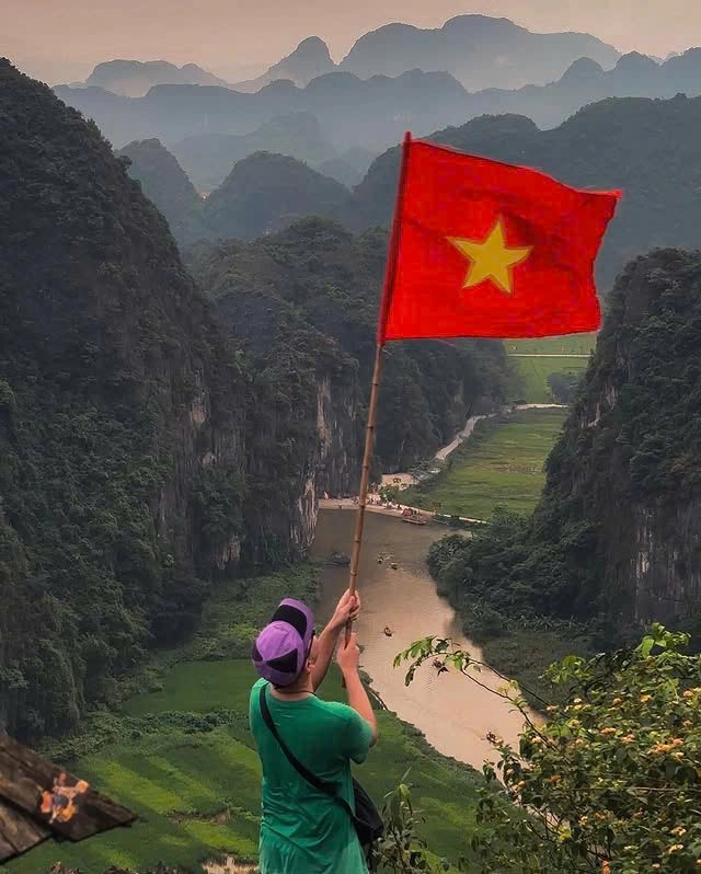 Ghé thăm hang múa đầu xuân ất tỵ địa điểm check-in được giới trẻ yêu thích - 7