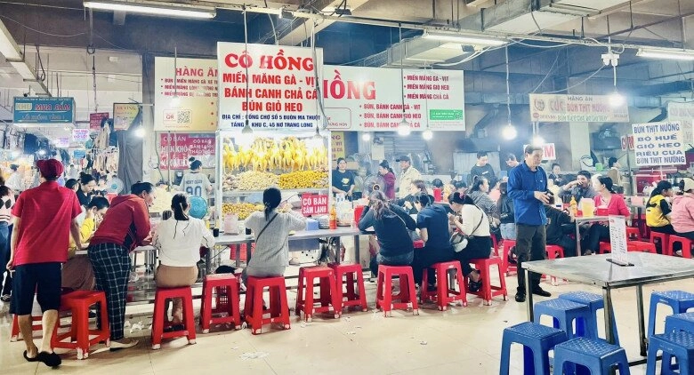 Giữa lòng buôn ma thuột có khu chợ sầm uất bậc nhất bán đủ món đặc sản rừng ngon-bổ-rẻ khó nơi nào có - 2