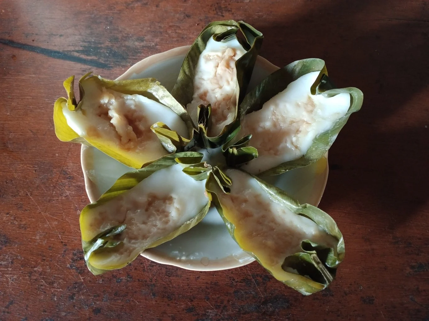 Giữa lòng hà nam có một phiên chợ cổ vượt thời gian đi qua lúc nào cũng thơm nức bởi một món đặc sản chỉ ở đây mới có - 3