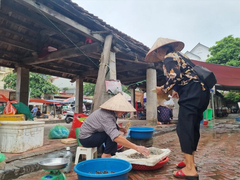 Giữa lòng hải dương có ngôi chợ cổ gần 200 năm là biểu tượng và niềm tự hào của người dân - 3