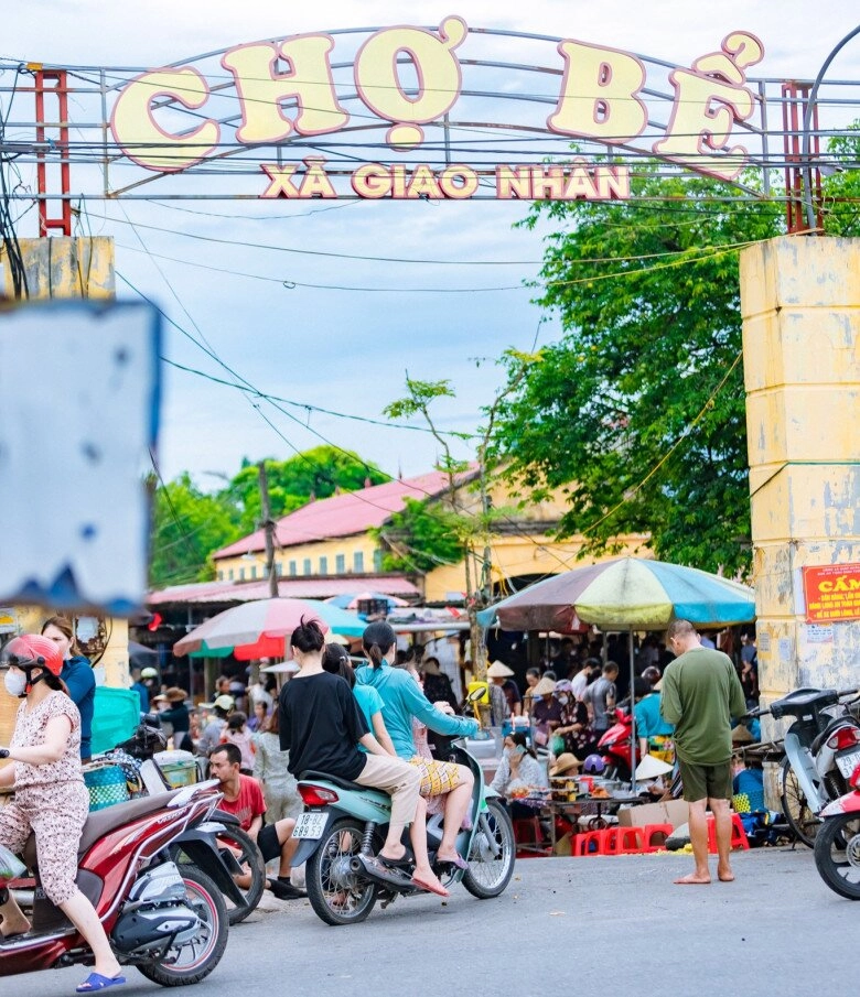 Giữa lòng nam định có khu chợ cổ gần 700 tuổi là nơi đầy ắp kỷ niệm và niềm tự hào của người dân - 1