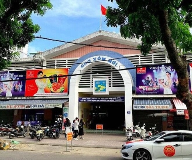 Giữa lòng nha trang có khu chợ tồn tại hơn 60 năm xưa chỉ là chợ dân sinh bé tí nay thành địa điểm du lịch nổi tiếng - 1