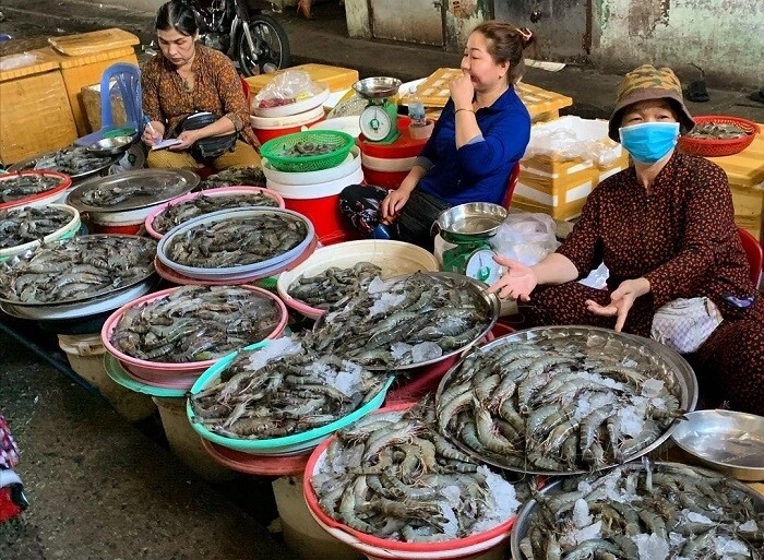 Giữa lòng nha trang có khu chợ tồn tại hơn 60 năm xưa chỉ là chợ dân sinh bé tí nay thành địa điểm du lịch nổi tiếng - 3