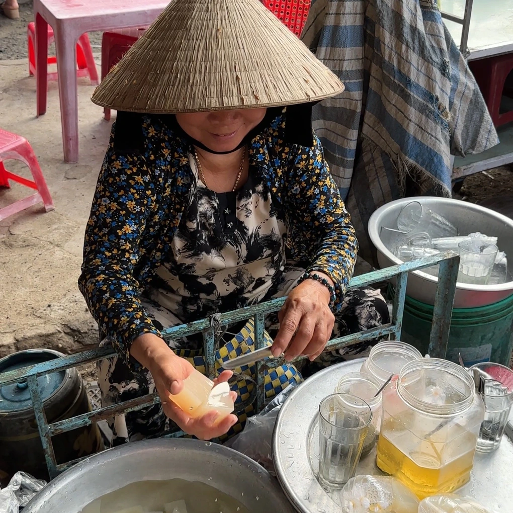 Giữa lòng phú yên có khu chợ bán đủ đặc sản miền trung được mệnh danh là chợ rẻ nhất việt nam - 4