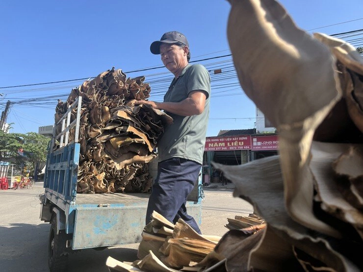 Giữa lòng quảng ngãi có khu chợ chỉ bán thứ tưởng là rác nay được xuất khẩu ra nước ngoài - 5