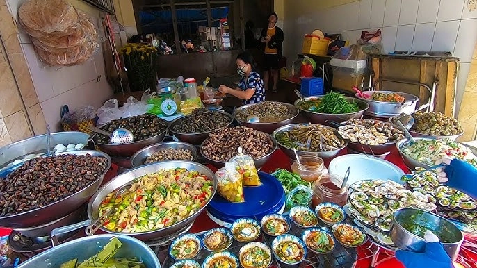 Giữa lòng sài gòn có một khu chợ được ví như miền trung thu nhỏ nơi phảng phất dư vị quê nhà - 4