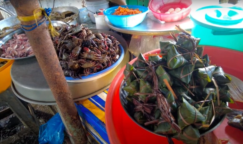 Giữa lòng sóc trăng có khu chợ sầm uất bậc nhất chỉ dân địa phương ghé mua vì đồ cực ngon-bổ-rẻ - 3