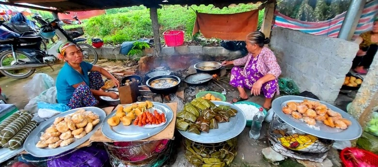 Giữa lòng tuyên quang có ngôi chợ được mệnh danh chợ quê đẹp nhất việt nam nét đẹp xưa cũ hiếm có - 6