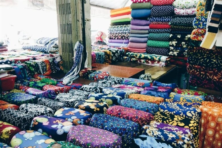 Giữa sài gòn có một khu chợ rẻ và lâu đời bậc nhất chỉ bán duy nhất một loại hàng mà đến nay vẫn tấp nập - 4