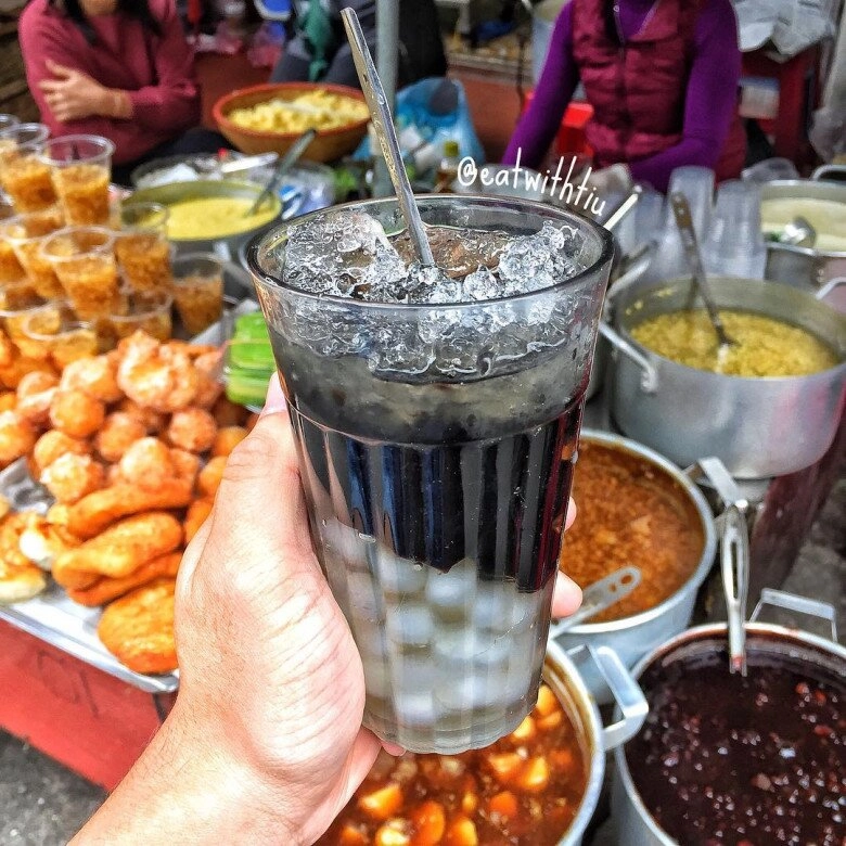 Hải phòng có khu chợ là niềm tự hào đất cảng dân sành ăn tìm đến để ăn vặt kiểu sang chảnh dù đắt nhưng xắt ra miếng - 4