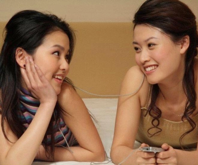Hàng xóm nói mẹ tôi đã ăn chực cả tuần nay tôi gọi điện cho chị dâu thì nhận được tin sét đánh - 1