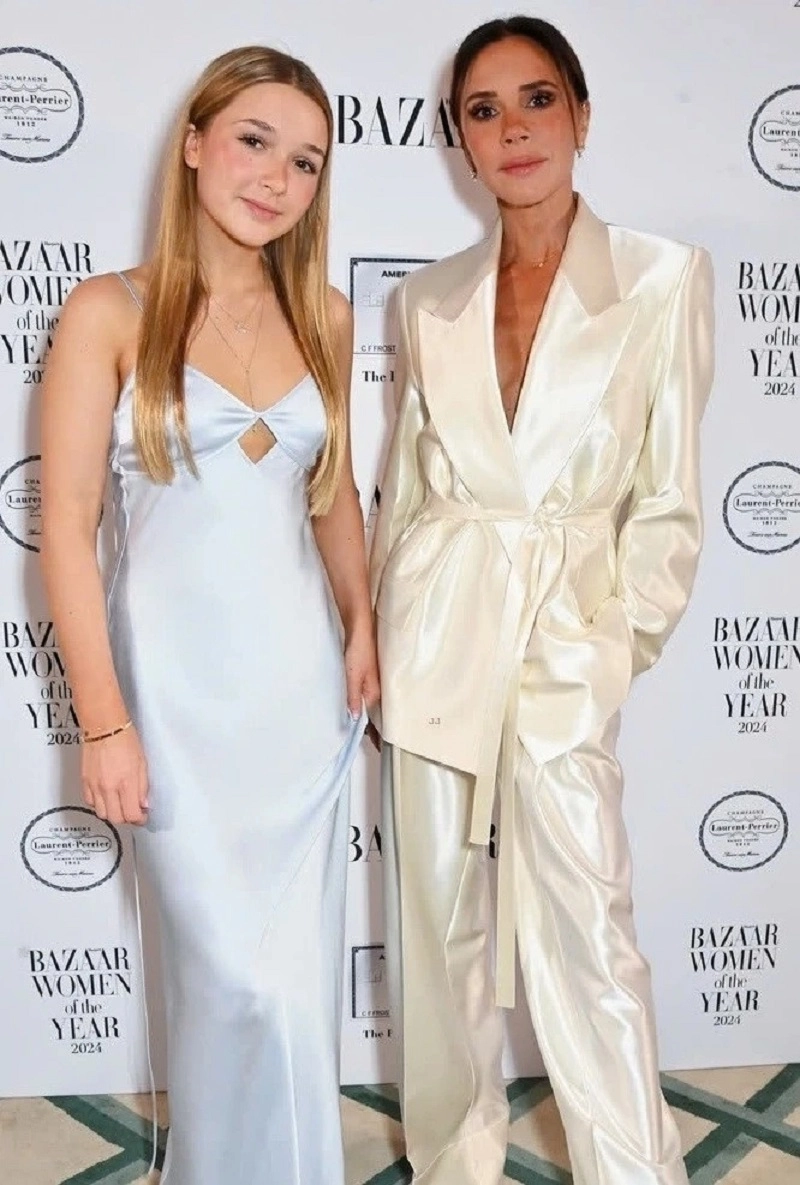 Harper seven beckham 13 tuổi được bố mẹ dồn sức lăng xê liệu có theo vết xe đổ của 3 anh trai - 4