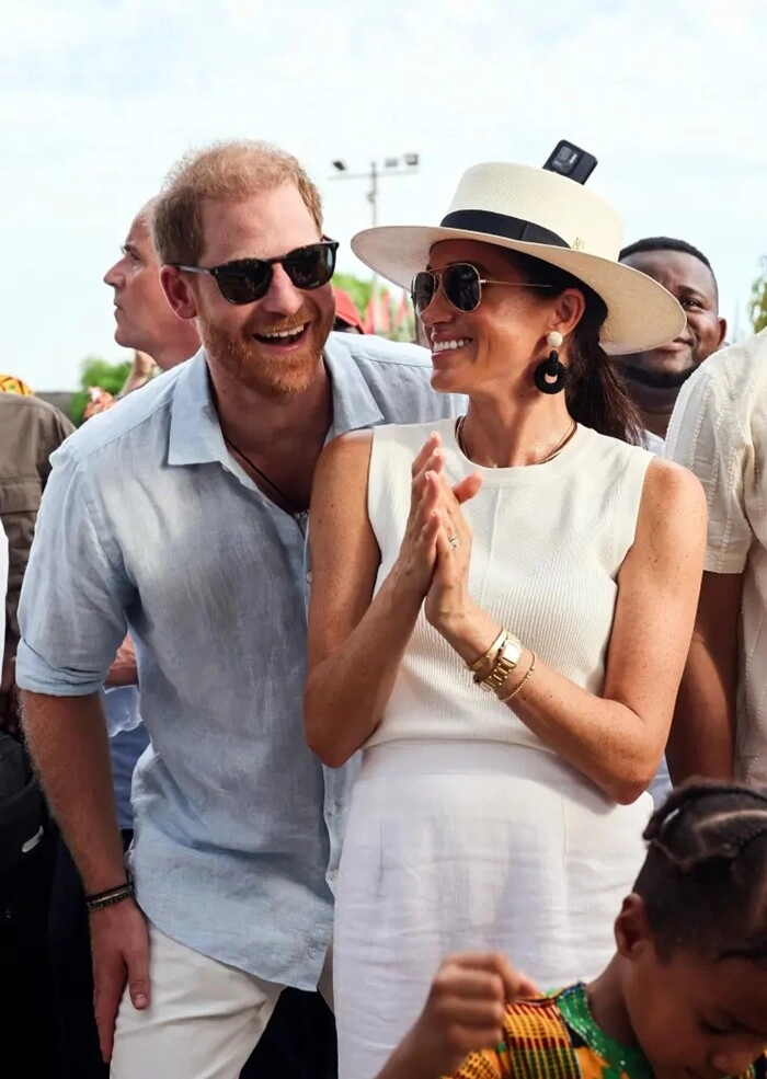 Harry nhận thêm 250 tỷ đồng tiền thừa kế nhưng meghan vẫn bị hoàng gia anh loại bỏ - 2