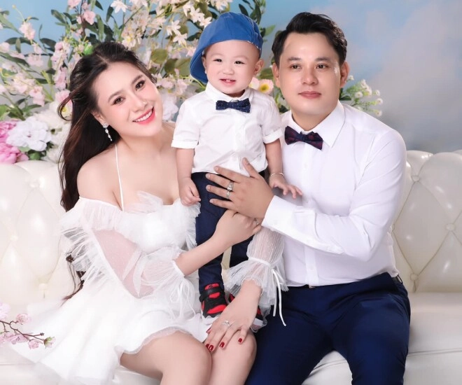 Hồ bích trâm hạ sinh tiểu công chúa chồng doanh nhân khóc khi con thứ 2 chào đời - 8