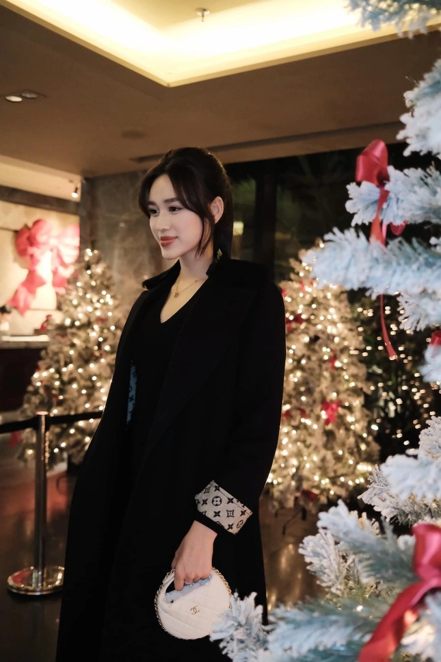Hoa hậu đỗ thị hà nhận được câu hỏi này khi thay đổi phong cách trang điểm - 2