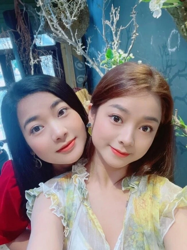 hoa hậu nhà quê của vtv tiếc không ly hôn từ sớm em sinh đôi được mẹ chồng rửa bát cho - 1
