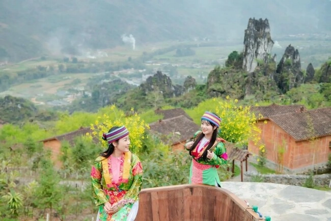 hoa hậu nhà quê của vtv tiếc không ly hôn từ sớm em sinh đôi được mẹ chồng rửa bát cho - 3