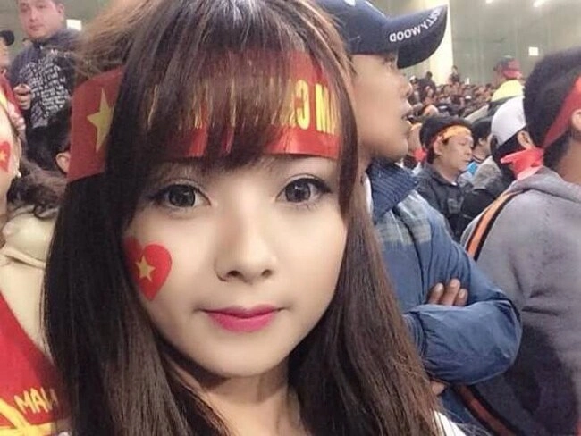 hoa hậu nhà quê của vtv tiếc không ly hôn từ sớm em sinh đôi được mẹ chồng rửa bát cho - 12