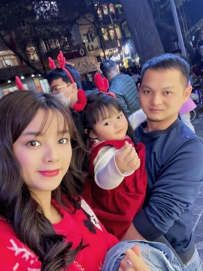 hoa hậu nhà quê của vtv tiếc không ly hôn từ sớm em sinh đôi được mẹ chồng rửa bát cho - 15