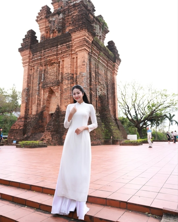 Hoa hậu trúc linh tích cực giới thiệu cảnh đẹp quê phú yên - 2