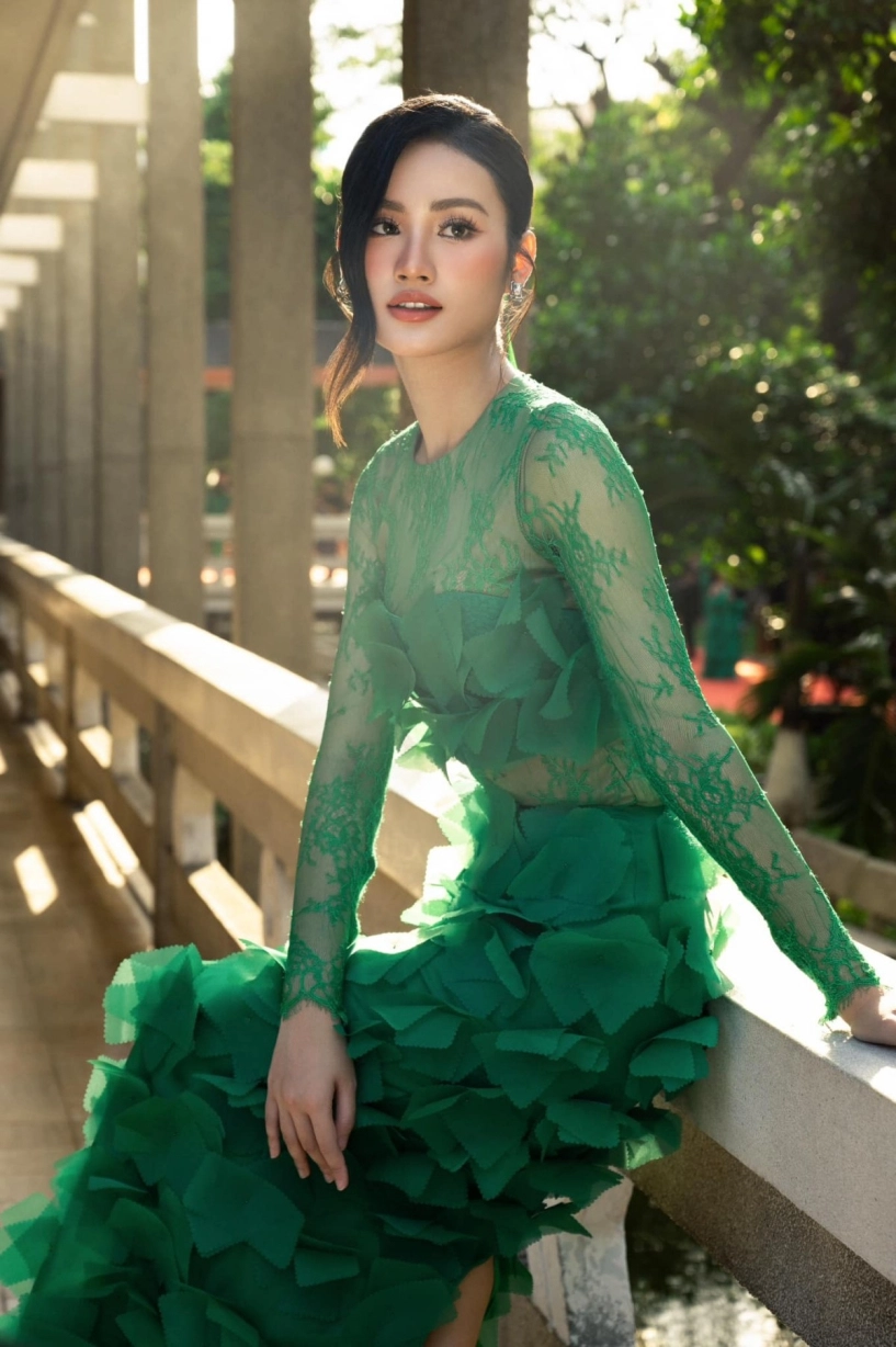 Hoa hậu ý nhi tiếp tục công khai quá trình thẩm mỹ sẵn sàng cho miss world - 4