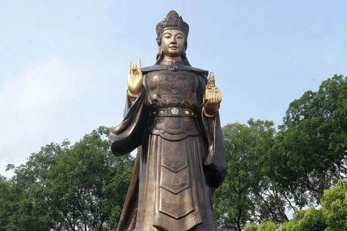 Hoàng thái hậu cuối cùng của triều nguyễn sống đến 91 tuổi da sáng hồng nhờ món dưỡng nhan cây nhà lá vườn giờ kiếm đầy - 4