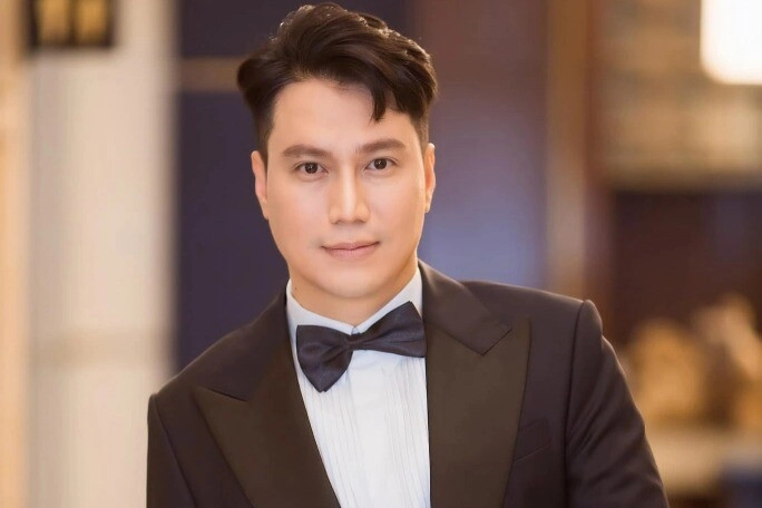 Hot boy tuổi tỵ cao 1m8 mới 34 tuổi đã được phong nsưt tuổi thơ sống xa bố mẹ - 4