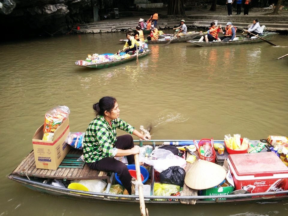 Ít ai biết ở ninh bình cũng có chợ nổi như miền tây khách nước ngoài cực thích vì một lý do - 3