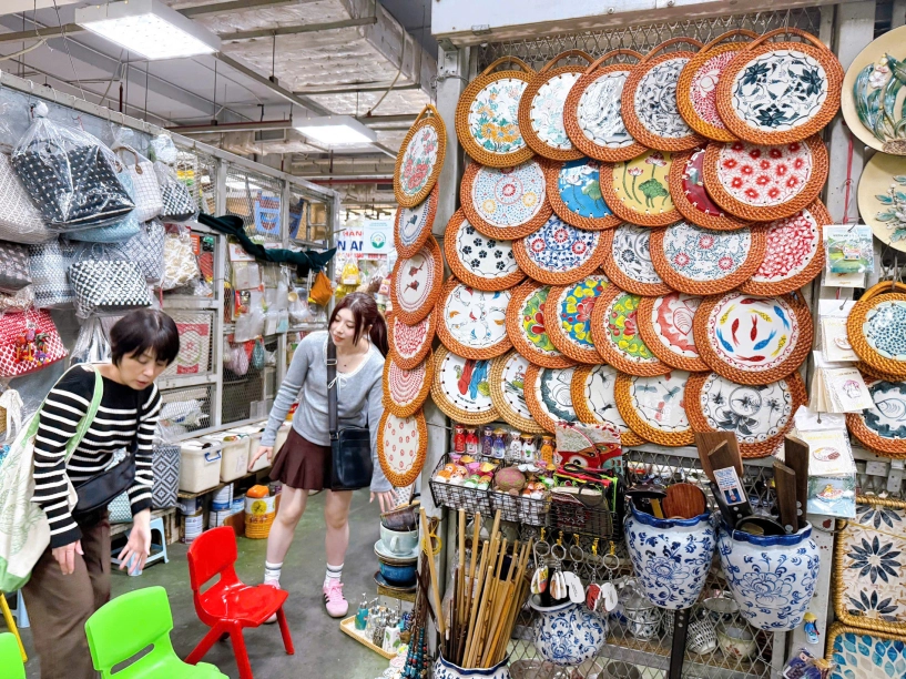 Khách nhật thăm chợ dưới lòng đất ở hà nội khen đáng tới trải nghiệm - 5