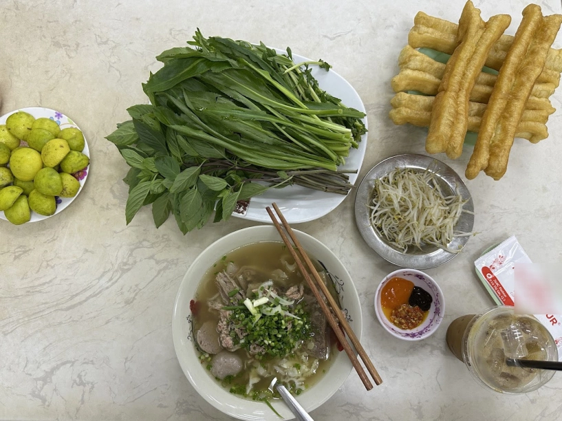 Khách thái thử món phở 3 đời ở tphcm ăn một bữa no nê hết hơn nửa triệu - 7